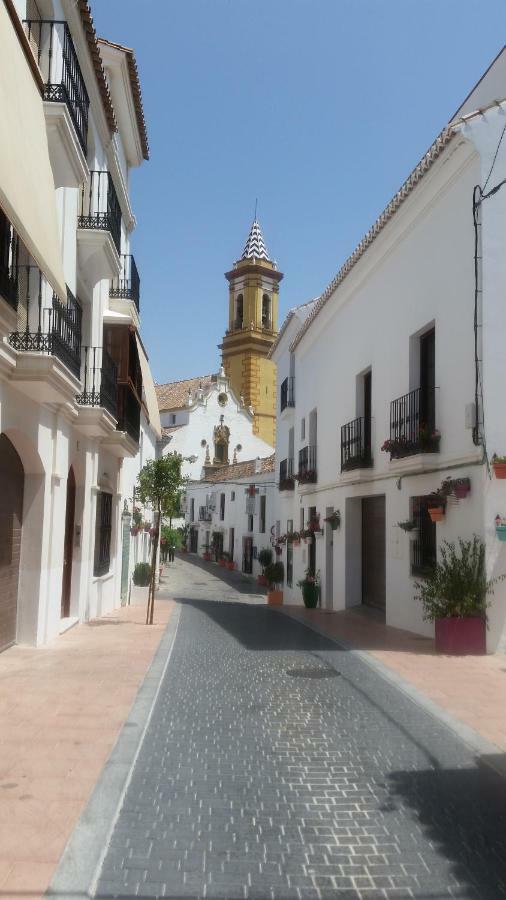 Puerto Deportivo Estepona Esterno foto