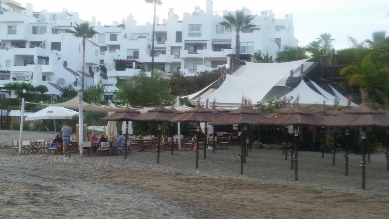 Puerto Deportivo Estepona Esterno foto