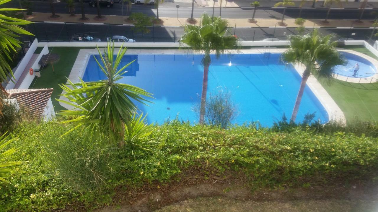 Puerto Deportivo Estepona Esterno foto
